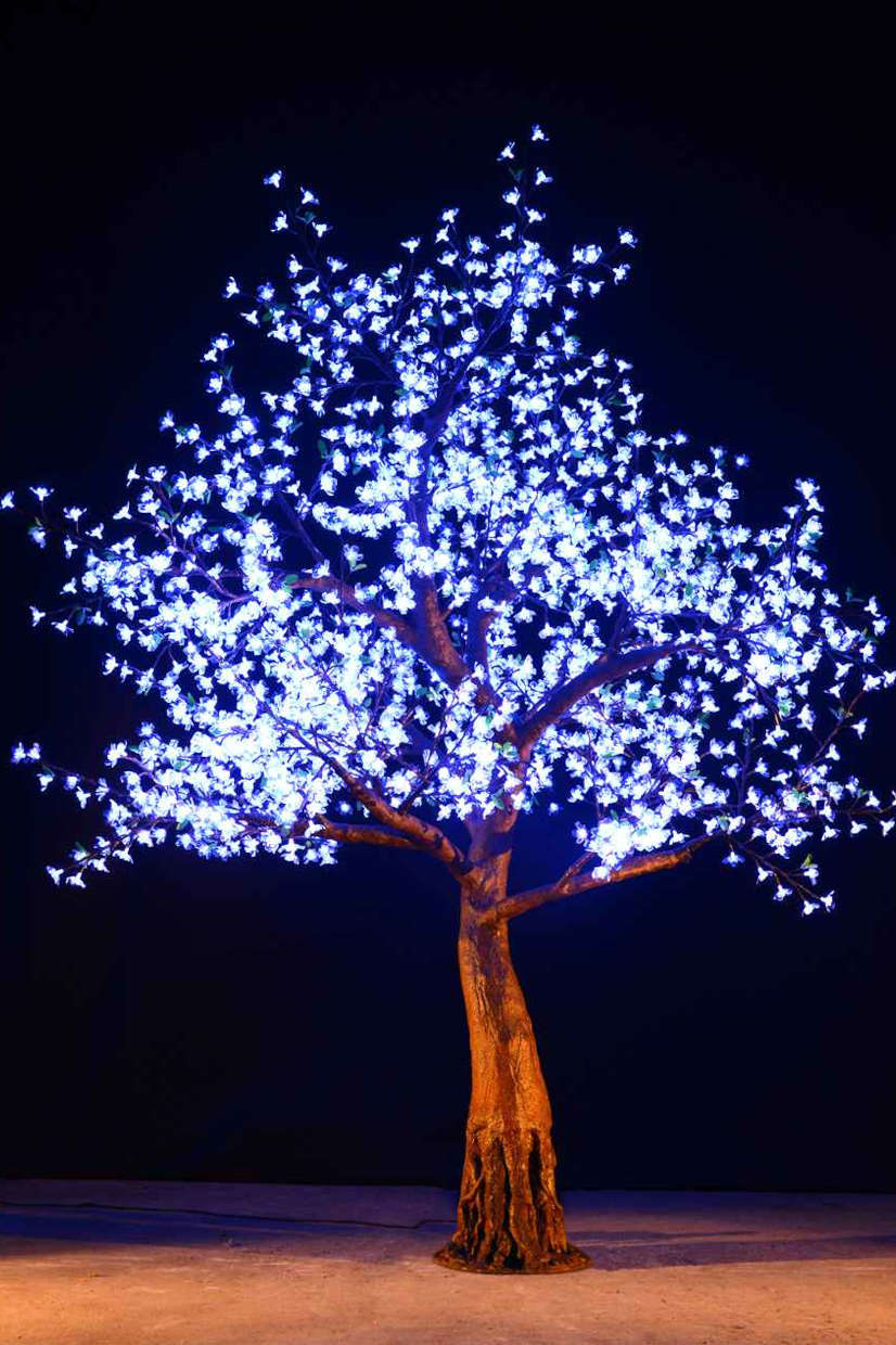 - LEDBäume in LED Kirschbaum Weiss